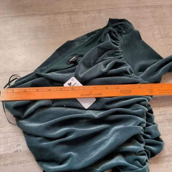 New EXPRESS Velvet One Shoulder Ruched Cutout Jumpsuit Size Small S - Picture 7 of 12